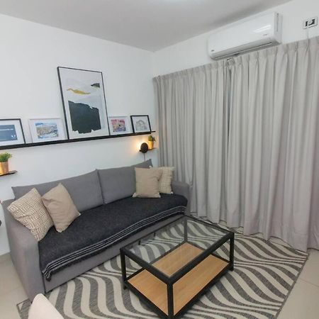 コリエンテスDivino Departamento Con Garageアパートメント エクステリア 写真