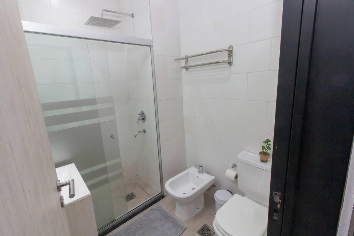 コリエンテスDivino Departamento Con Garageアパートメント エクステリア 写真