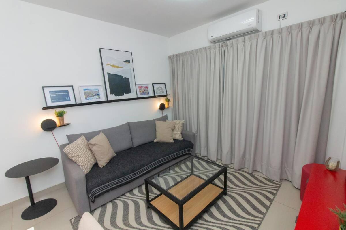 コリエンテスDivino Departamento Con Garageアパートメント エクステリア 写真